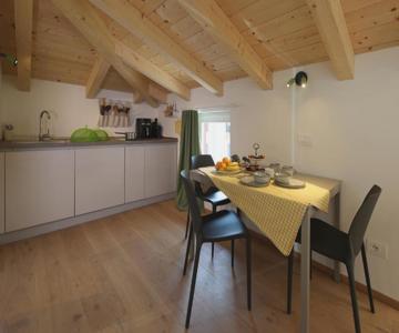 Nine Rooms Apartment