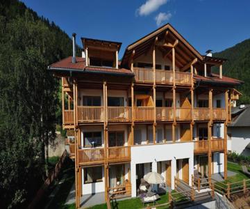 Alma Apartments