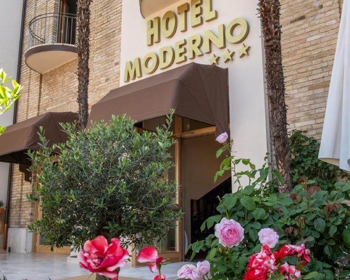 Hotel Moderno