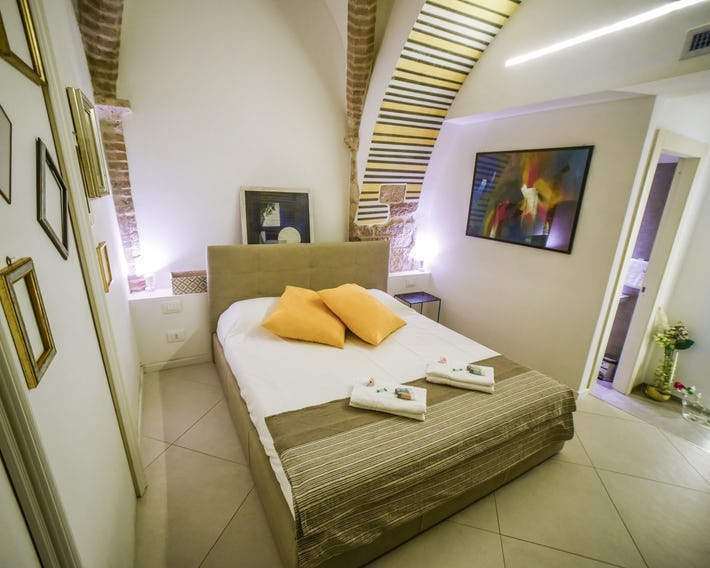 Little Italy Hostel