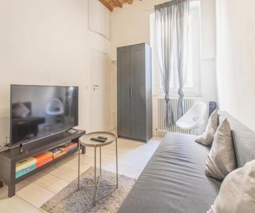 Suite N1 - Elegante Trilocale In Centro