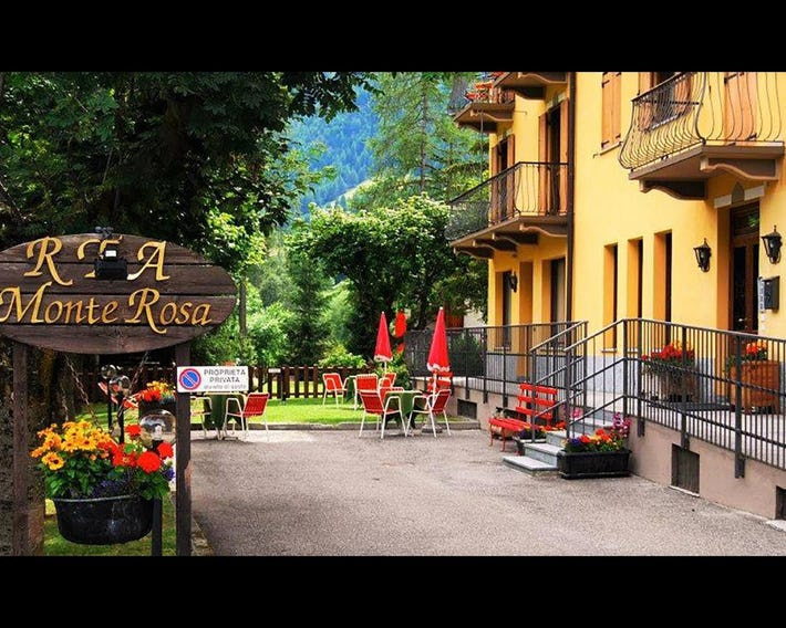 R.T.A. Hotel Monte Rosa
