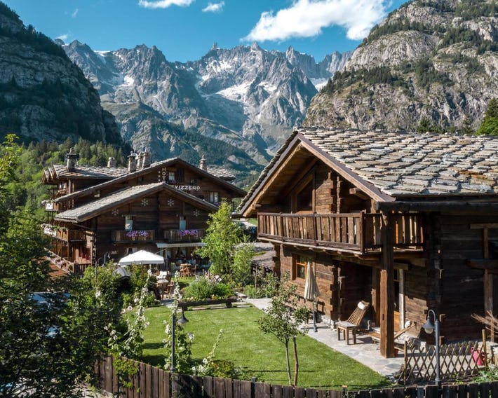 Chalet Svizzero Apartments