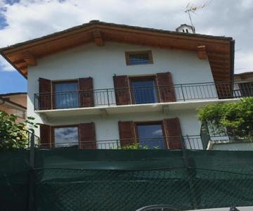 Maison De Campagne Dans Le Village
