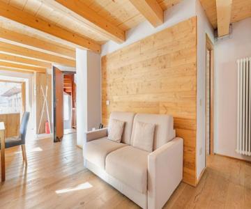 Boutique Alpine One-Bedroom by SupaStays - Via Lyssandrin 8
