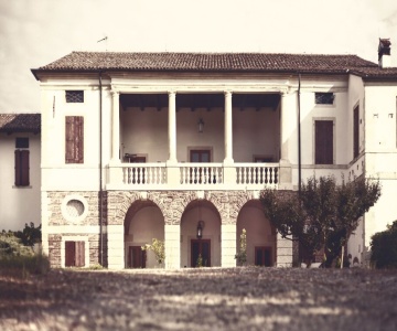 Relais Villa Gozzi B&B
