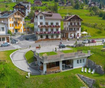 Hotel Serena - Tre Cime Views