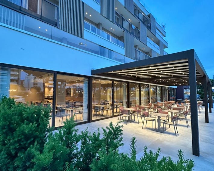 Petit Hotel