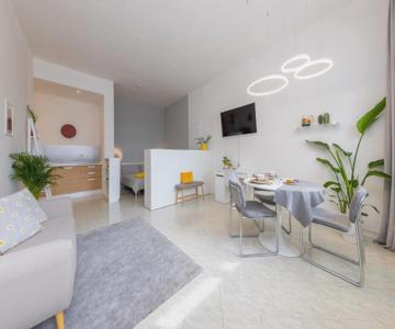 HOMESTWENTY3 - Home eleven