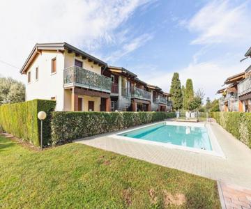 Residence La Corte Near Gardaland