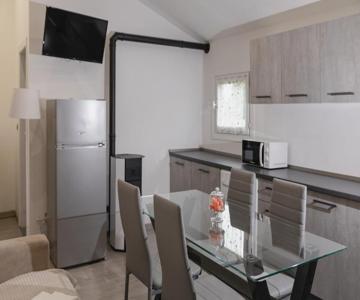 S T Apartment