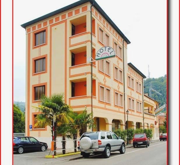 Hotel Ristorante Fratelli Zenari