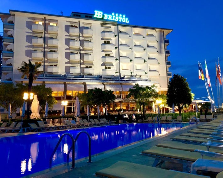 Hotel Bristol