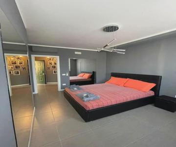 ERMAN HOUSE Perla nera veneziana