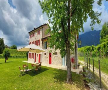 Borgo Le Lanterne Charming Vacation Rental