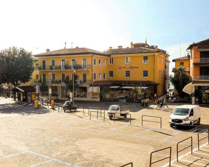Hotel Alpino