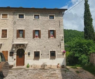 Dolci Vecchi Ricordi In Valpolicella
