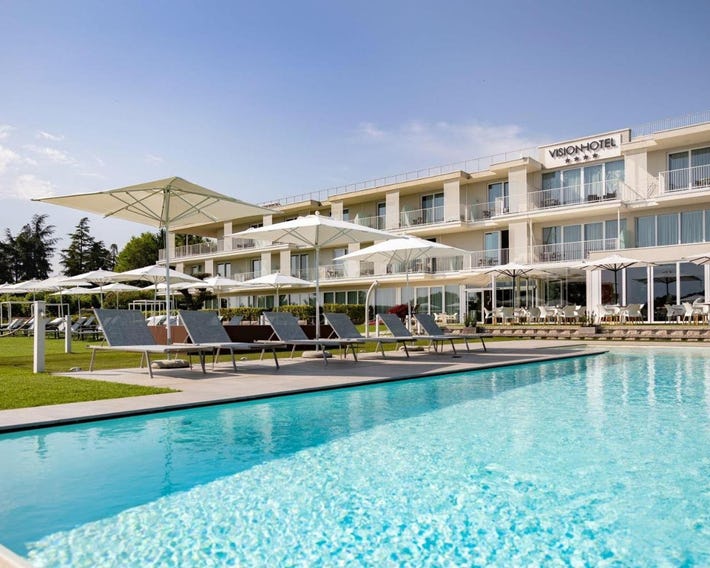 Vision Hotel