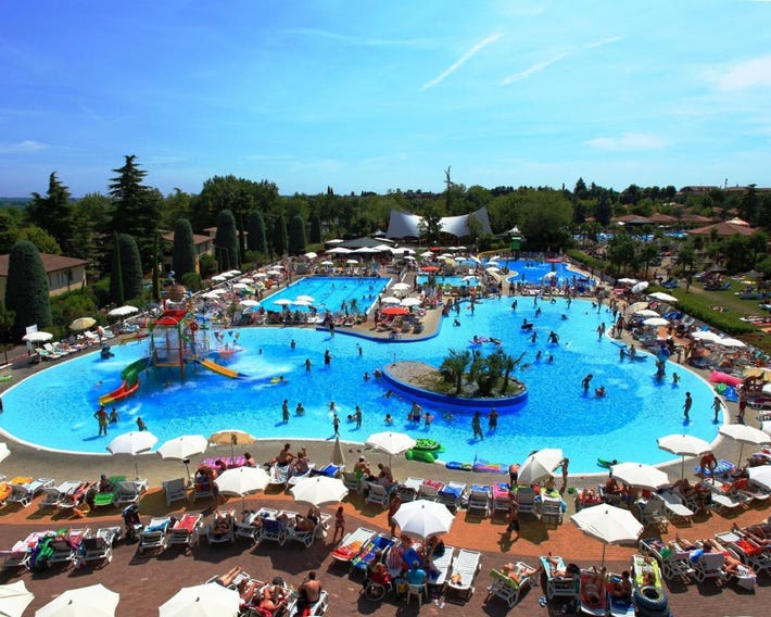 Happy Camp mobile homes in Camping Bella Italia