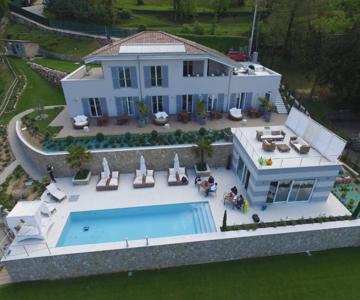 Zeno Suites