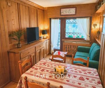 Hometoday - Appartamento Nel Cuore Di San Vito Di Cadore
