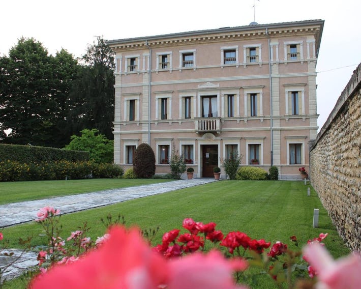 Hotel Villa Maternini