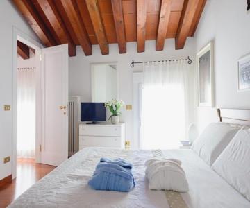 Apartment Deluxe Isola Di Mezzo