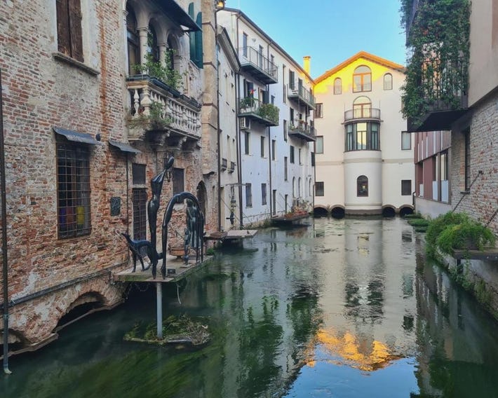 romantico alloggio arteeacqua in centro