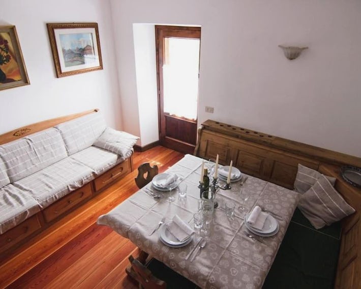Reddish Deer House ::: Cadore Dolomiti