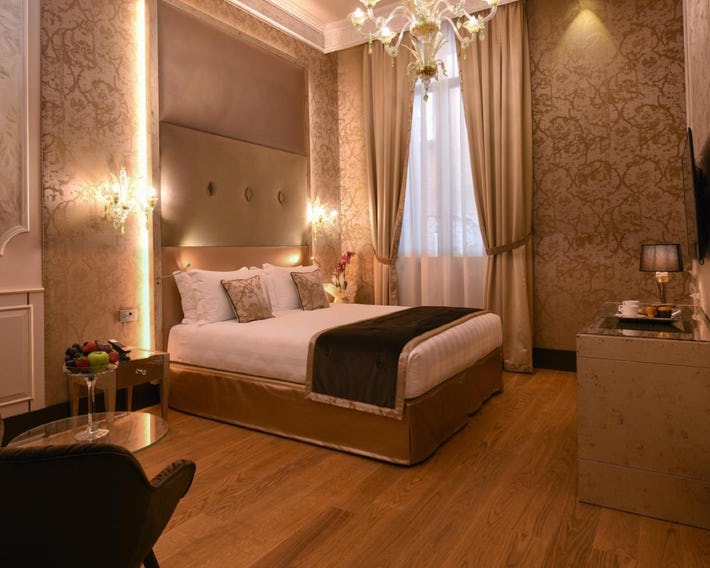 Santa Croce Boutique Hotel