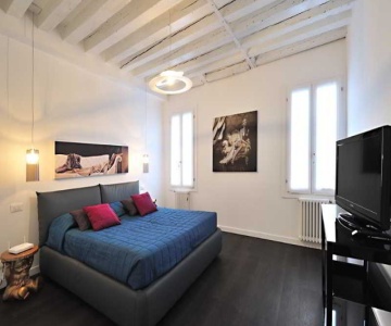 Art Deco Apartment