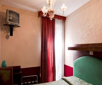 Hotel Moderno