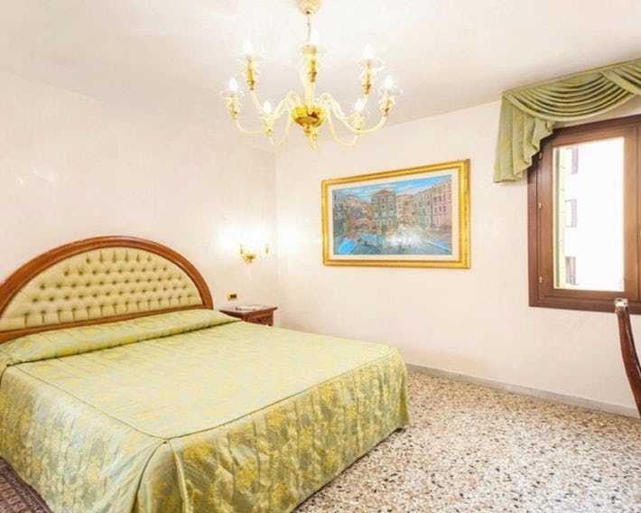 Hotel Antica Casa Carettoni