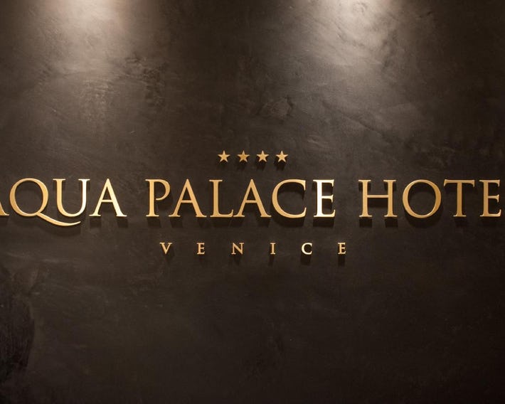 Aqua Palace