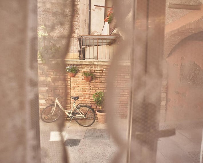 Abbraccio di Romeo