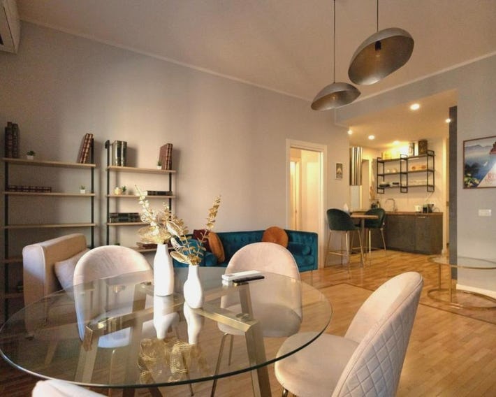 Trade Junior Suite