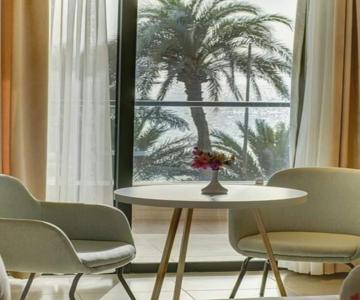 Sea View Hotel
