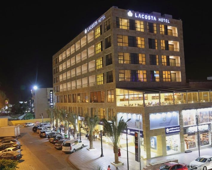 Lacosta Hotel