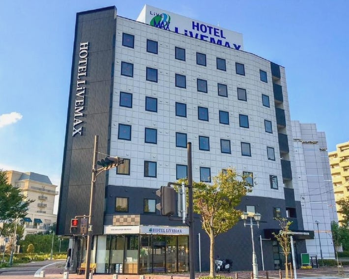 HOTEL LiVEMAX Mikawaanjo Ekimae