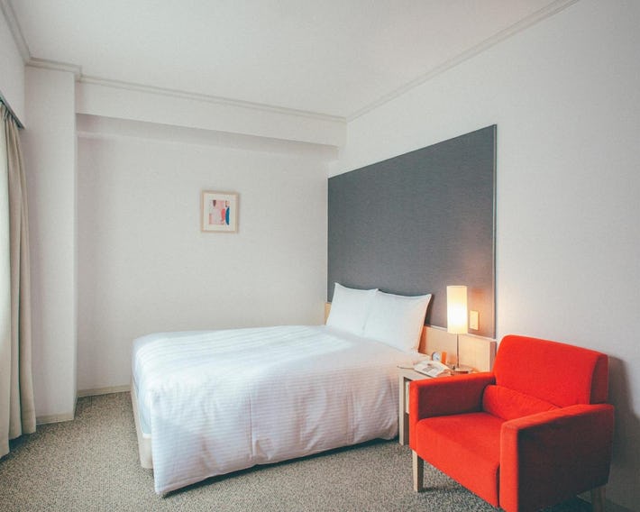 Hamilton Hotel Red