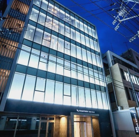 Grand Cabin Tenjin Minami