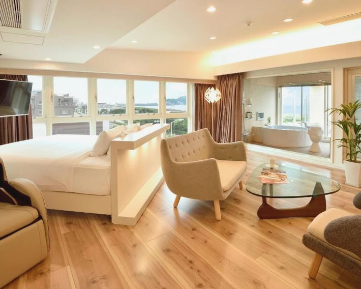 BREATH HOTEL