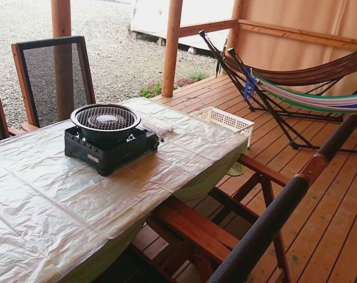 Sloth Glamping