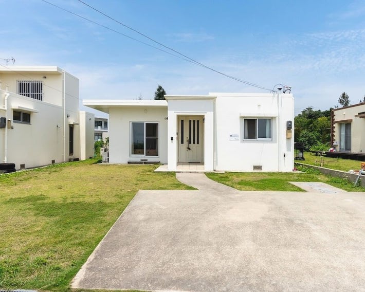 Lib Plus Villa Nago