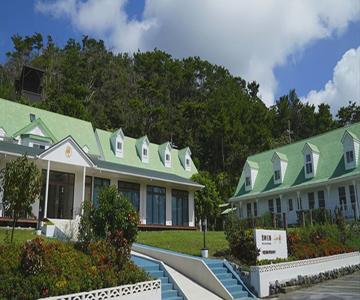Wayn Zen Onna Hotel