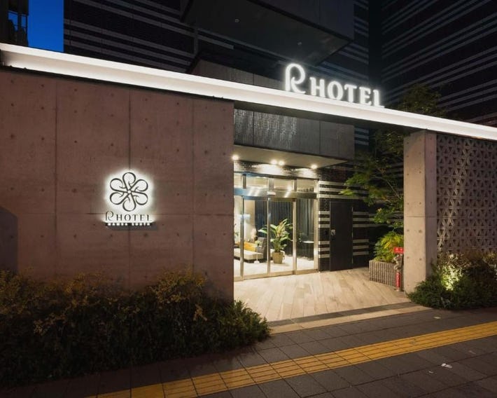 R Hotel Namba South