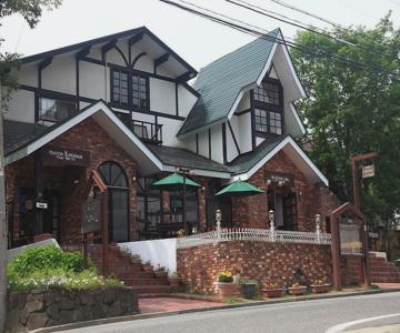Lodge Karunaju