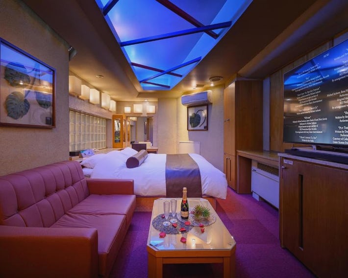 Water Hotel Mw 岩槻 -Adult only- Love Hotel