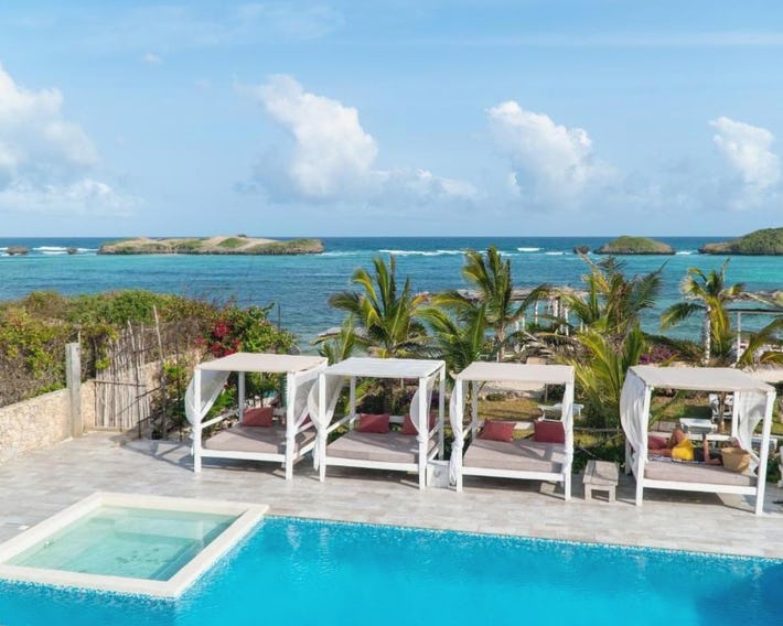 Visiwa Beach Resort