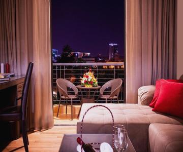 Bidwood Suite Hotel